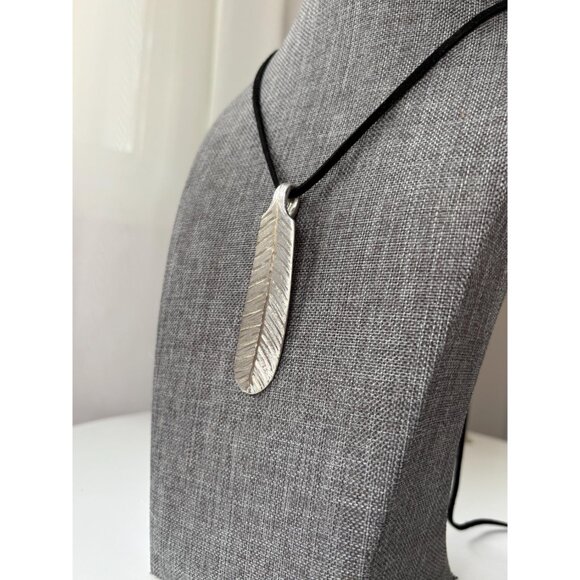 Handmade Feather Pendant Necklace Upcycled Silverware: Bohemian Flatware Jewelry - Picture 3 of 6